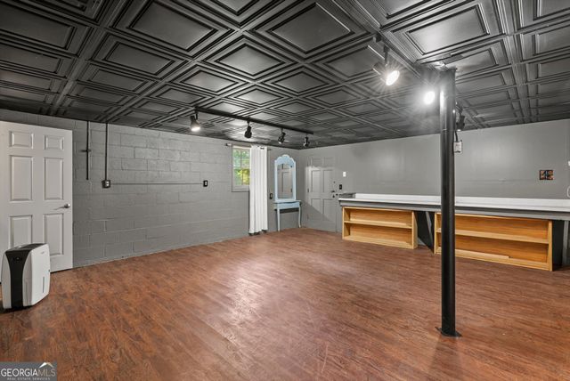 3047 Sanibel Drive, Stone Mountain, GA 30087
