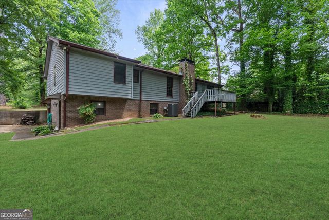 3047 Sanibel Drive, Stone Mountain, GA 30087