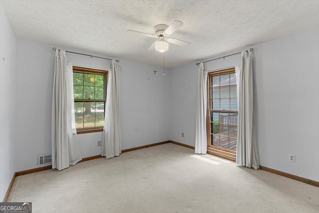 3047 Sanibel Drive, Stone Mountain, GA 30087