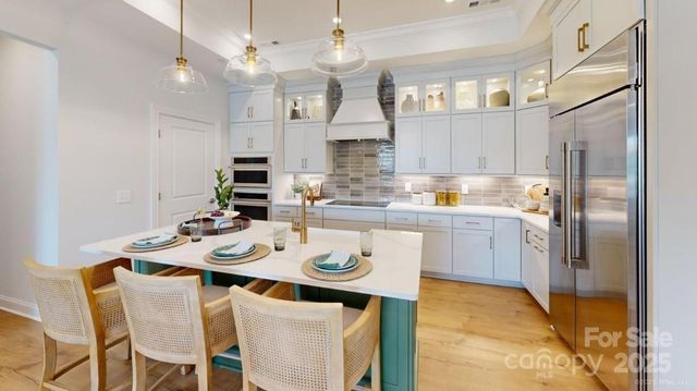 4156 Creek Bridge Circle 115, Charlotte, NC 28213