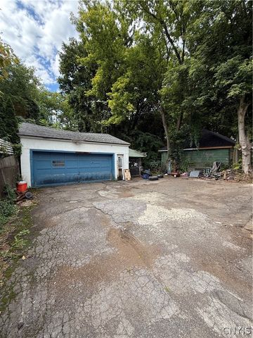 349 Elm Street, Syracuse, NY 13203