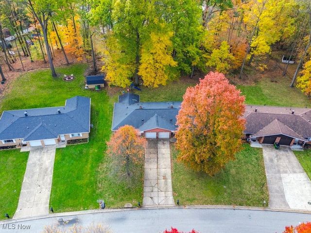 1514 & 1516 Robin Lane, Stow, OH 44224