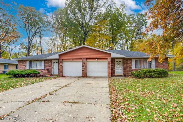 1514 & 1516 Robin Lane, Stow, OH 44224