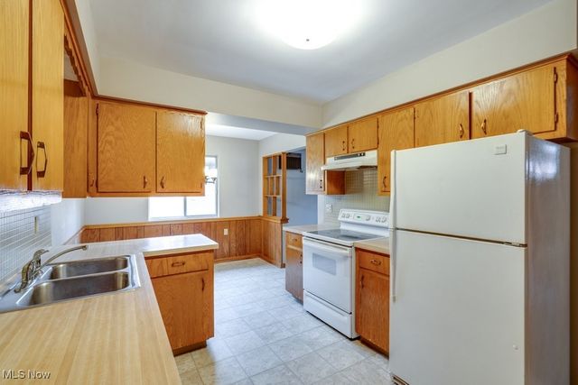 1514 & 1516 Robin Lane, Stow, OH 44224