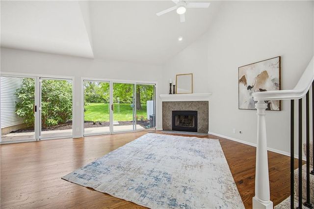 2426 W 137th Place, Overland Park, KS 66224