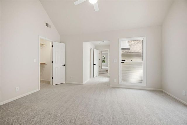 2426 W 137th Place, Overland Park, KS 66224