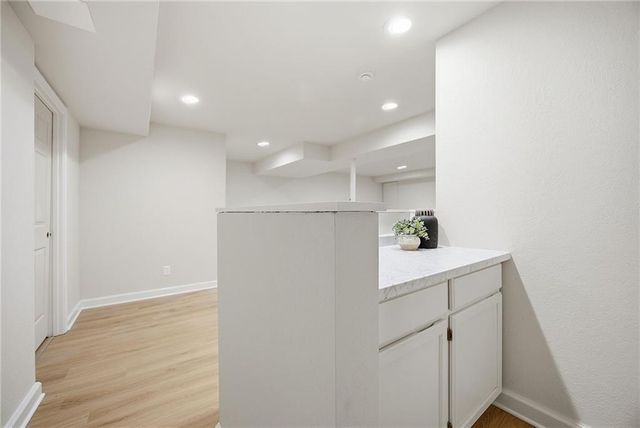 2426 W 137th Place, Overland Park, KS 66224