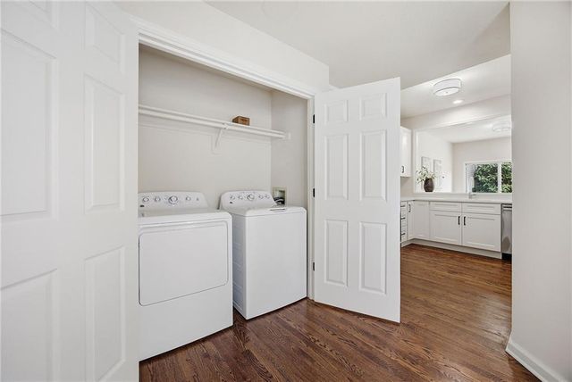 2426 W 137th Place, Overland Park, KS 66224
