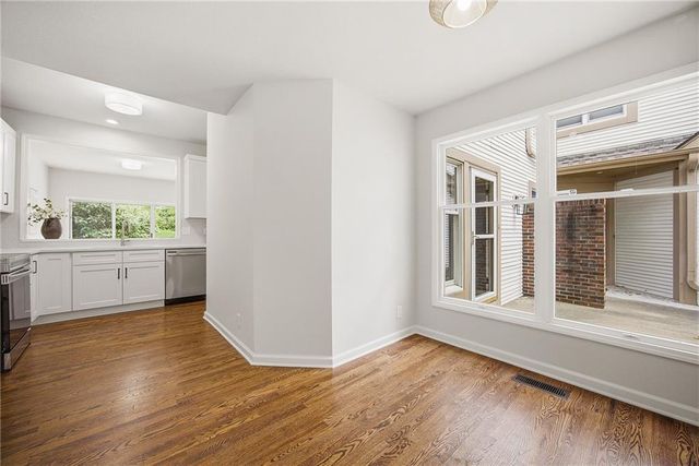 2426 W 137th Place, Overland Park, KS 66224