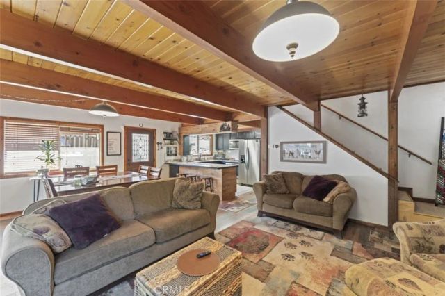 2112 Glacier, Pine Mountain Club, CA 93225