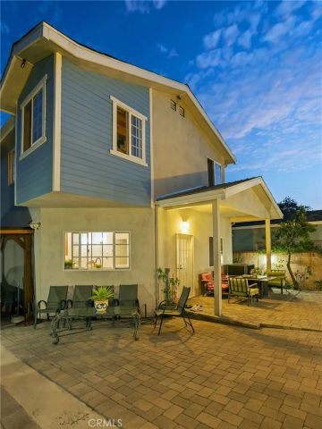 3305 Community Avenue, Glendale, CA 91214