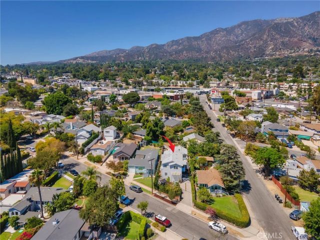 3305 Community Avenue, Glendale, CA 91214