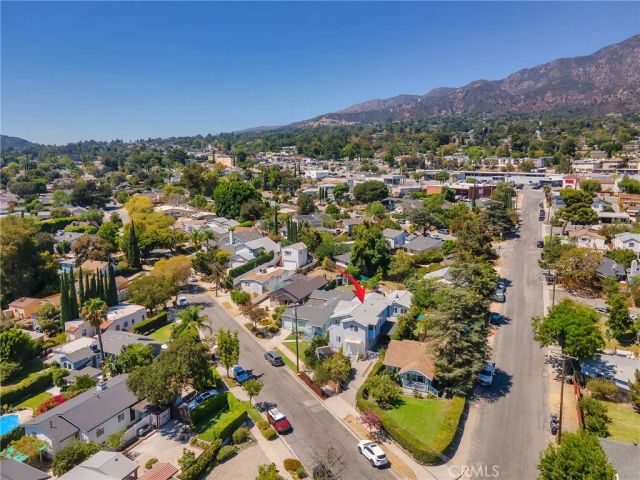 3305 Community Avenue, Glendale, CA 91214