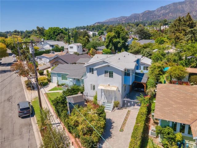 3305 Community Avenue, Glendale, CA 91214