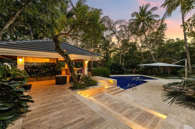 7150 W Lago Drive, Coral Gables, FL 33143