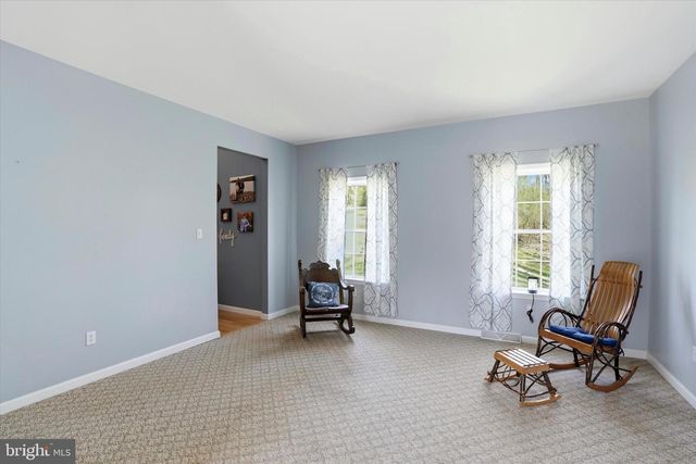 196 SUGARMAN RD, Coatesville, PA 19320