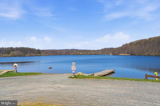 196 SUGARMAN RD, Coatesville, PA 19320