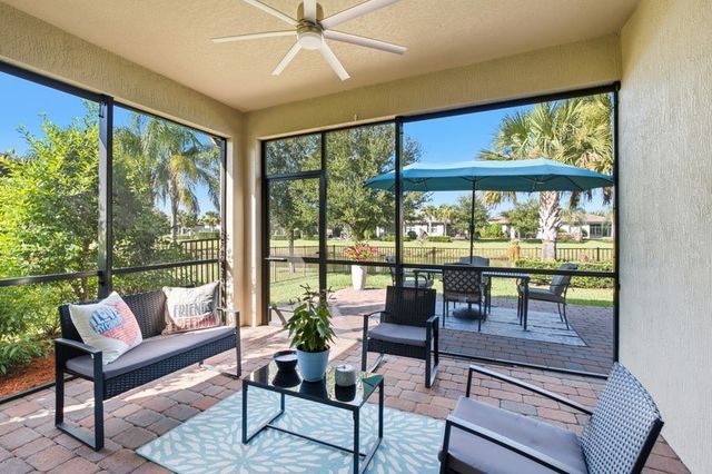 4348 Beauty Leaf Circle, Vero Beach, FL 32967