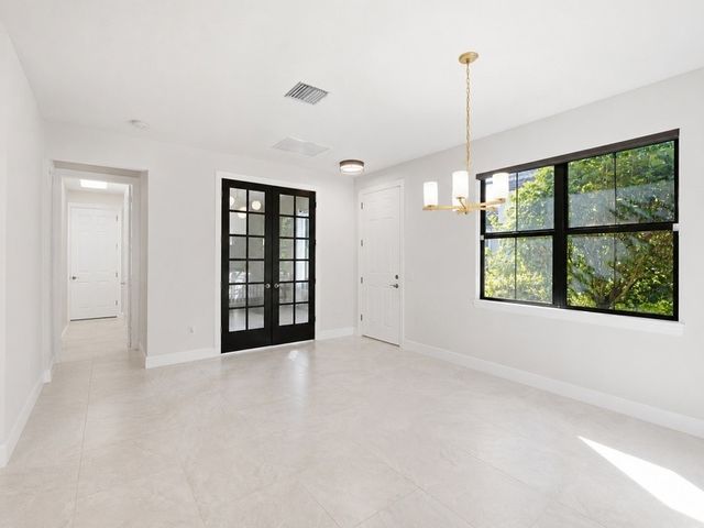 4348 Beauty Leaf Circle, Vero Beach, FL 32967