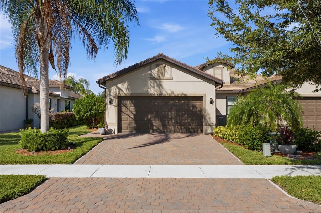 4348 Beauty Leaf Circle, Vero Beach, FL 32967