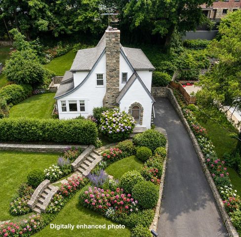 1179 Post Road, Scarsdale, NY 10583