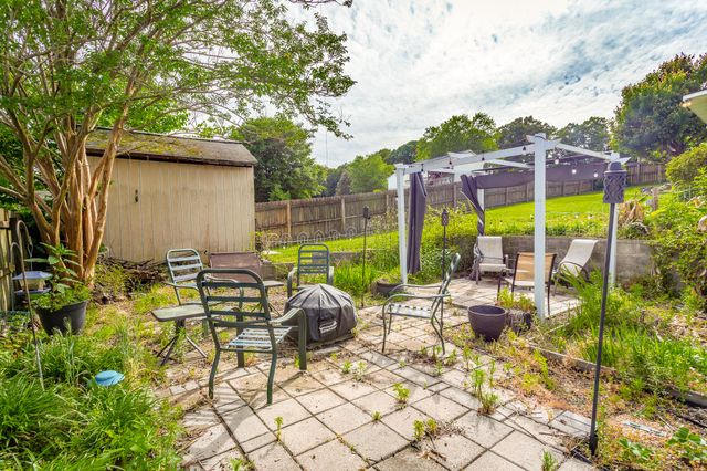 1092 Harvest Knoll Lane, Soddy Daisy, TN 37379