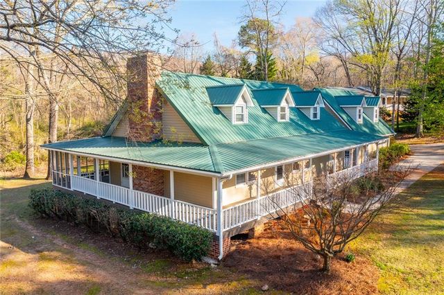 35 Blackfoot Trail SW, Cartersville, GA 30120