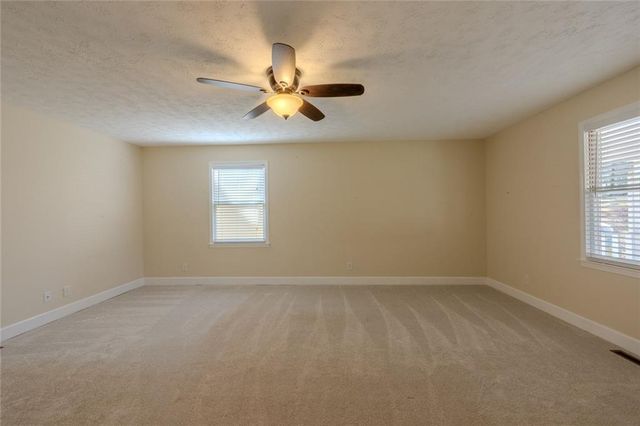 35 Blackfoot Trail SW, Cartersville, GA 30120