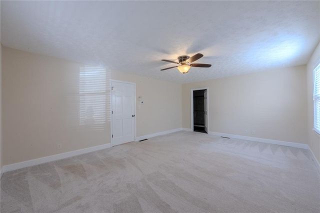 35 Blackfoot Trail SW, Cartersville, GA 30120