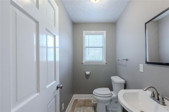 35 Blackfoot Trail SW, Cartersville, GA 30120