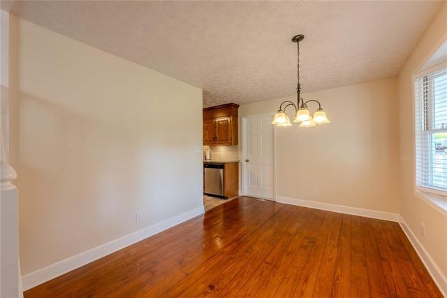 35 Blackfoot Trail SW, Cartersville, GA 30120