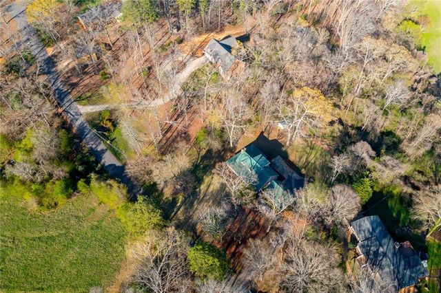 35 Blackfoot Trail SW, Cartersville, GA 30120