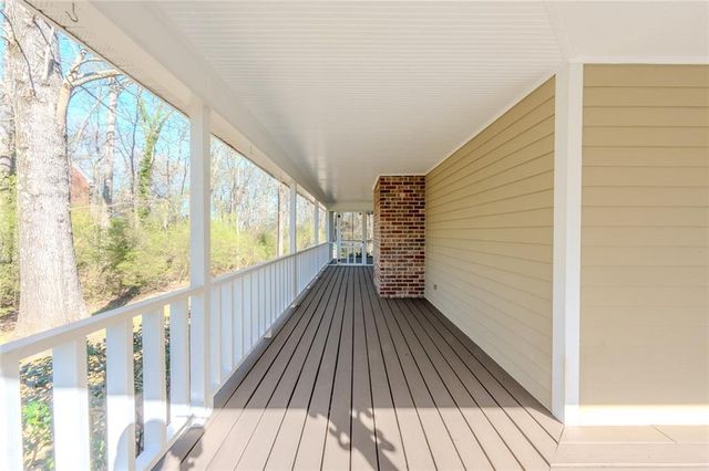 35 Blackfoot Trail SW, Cartersville, GA 30120