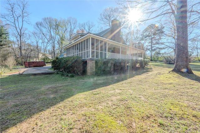 35 Blackfoot Trail SW, Cartersville, GA 30120