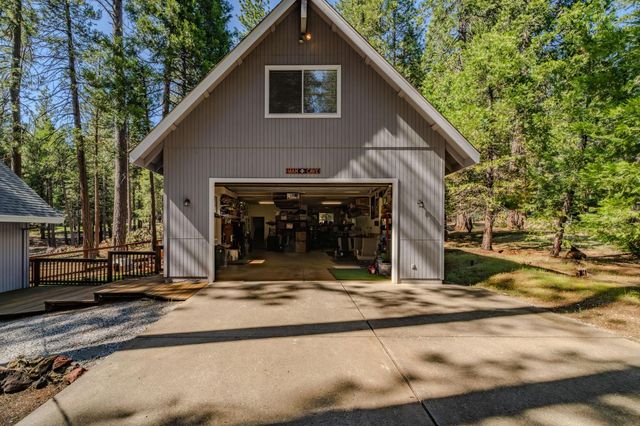 26515 Sugar Pine Dr, Pioneer, CA 95666