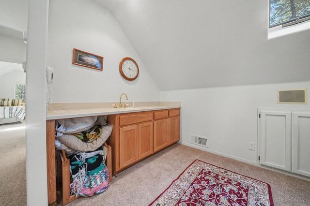 26515 Sugar Pine Dr, Pioneer, CA 95666