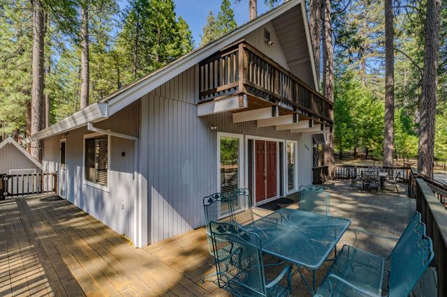 26515 Sugar Pine Dr, Pioneer, CA 95666