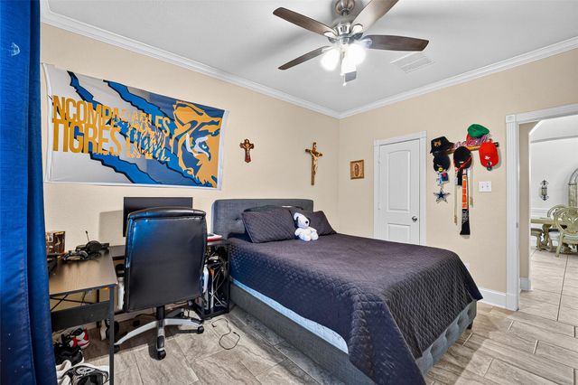 2624 Holbrook Springs Lane, League City, TX 77573
