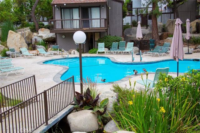 6275 Canoga Avenue 73, Woodland Hills, CA 91367
