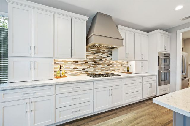 2928 Suffolk Drive, Houston, TX 77027