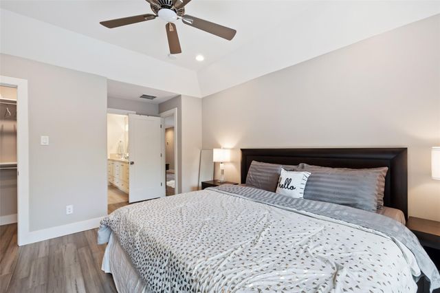 2928 Suffolk Drive, Houston, TX 77027