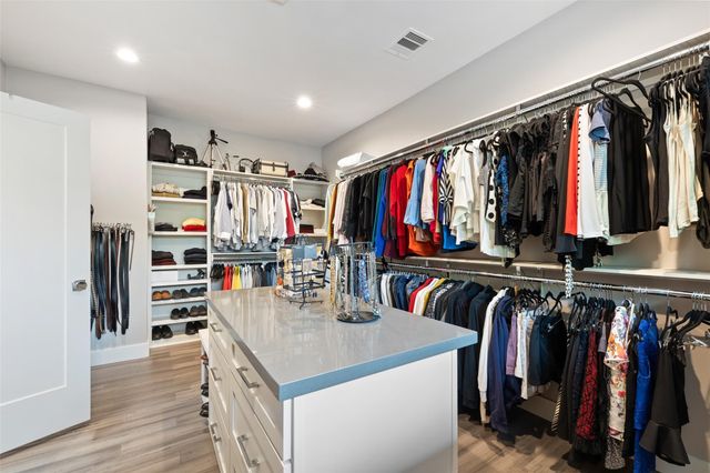 2928 Suffolk Drive, Houston, TX 77027