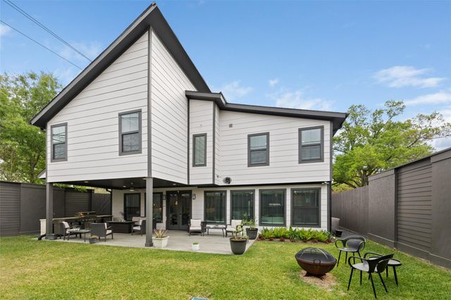 2928 Suffolk Drive, Houston, TX 77027
