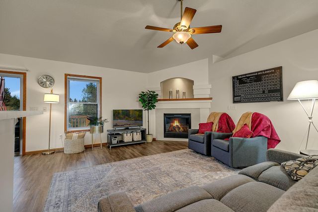 27338 110th Street NW, Zimmerman, MN 55398