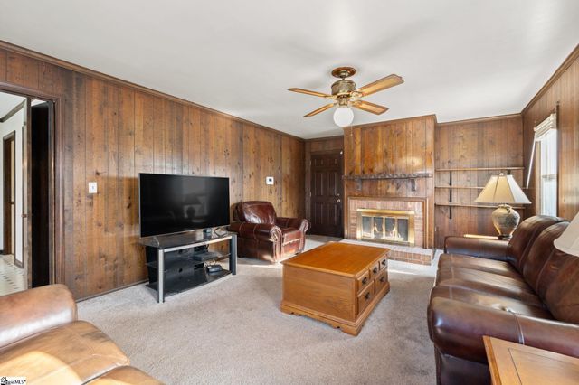 106 Whitestone Avenue, Mauldin, SC 29662