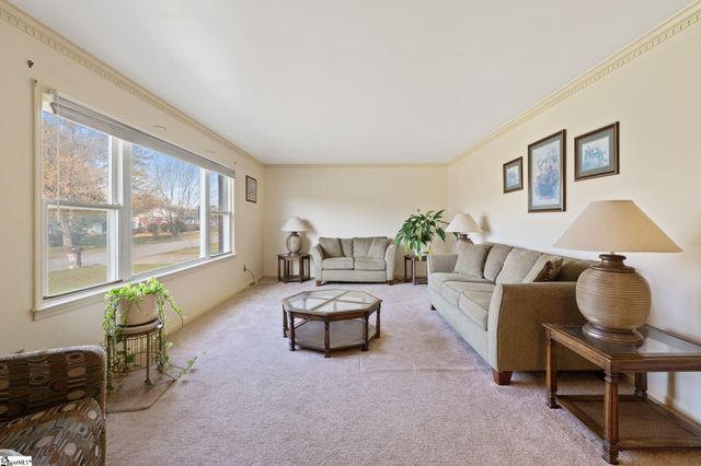 106 Whitestone Avenue, Mauldin, SC 29662