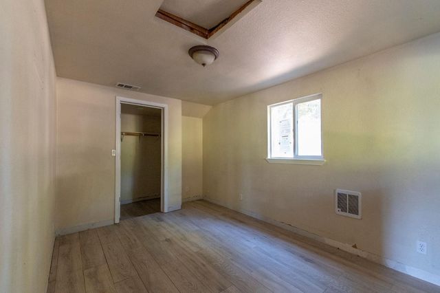 4466 Eight Mile Rd, Camino, CA 95709