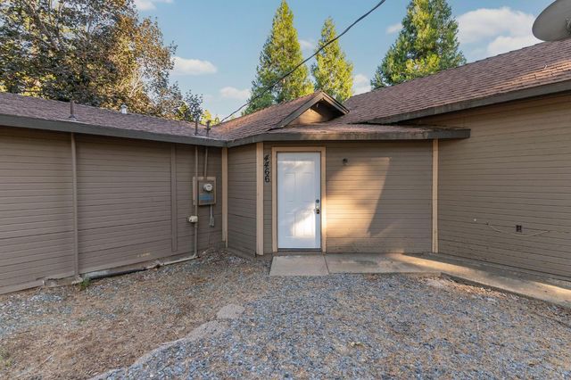 4466 Eight Mile Rd, Camino, CA 95709