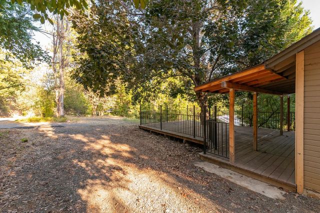 4466 Eight Mile Rd, Camino, CA 95709