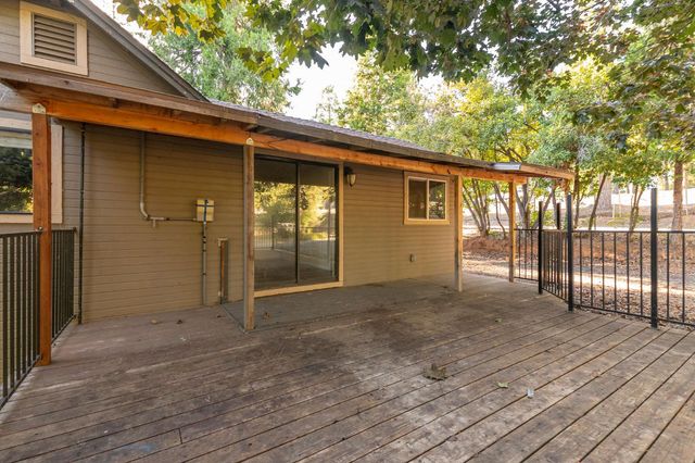 4466 Eight Mile Rd, Camino, CA 95709